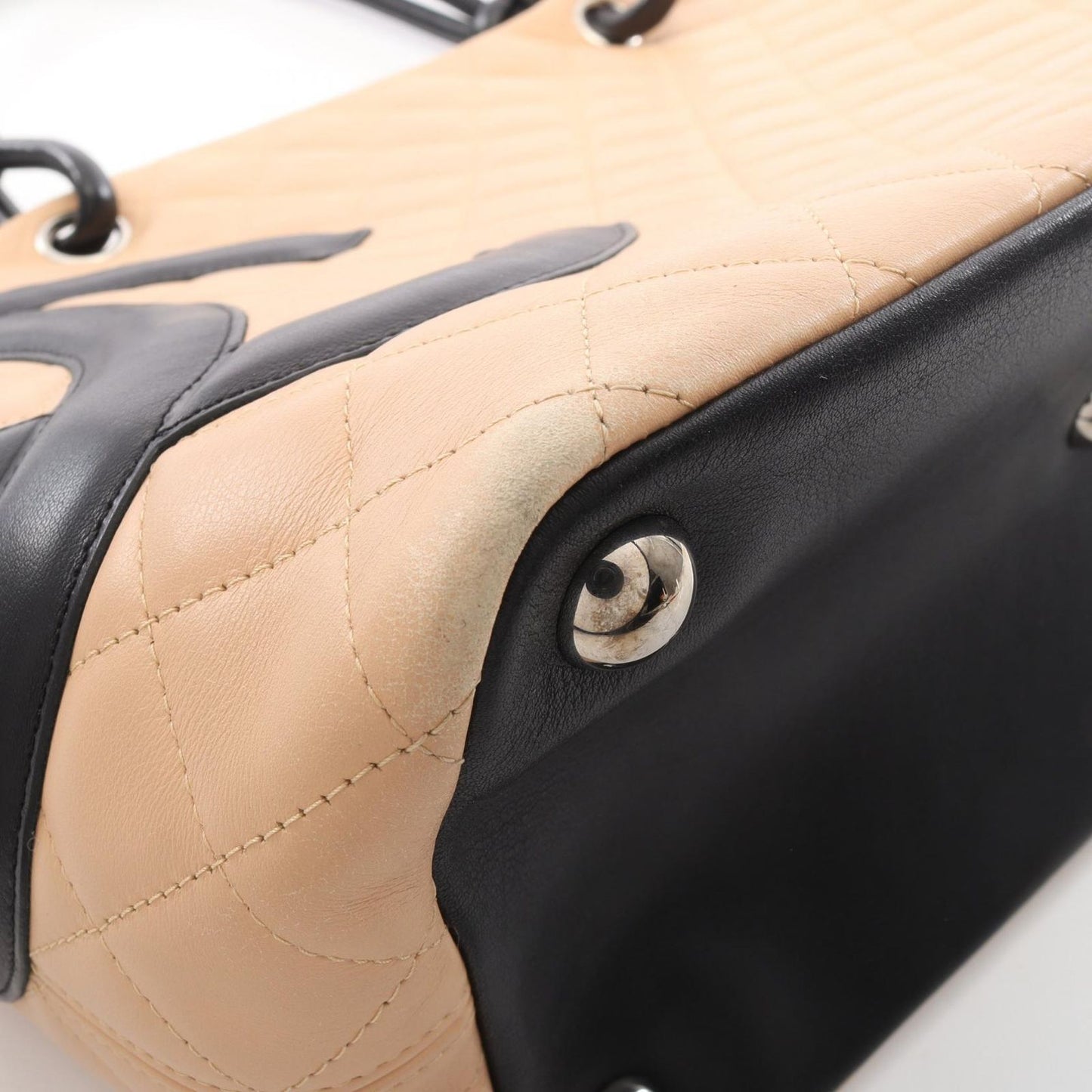 Chanel Tote Cambon Line Large Beige Black Leather — view 9