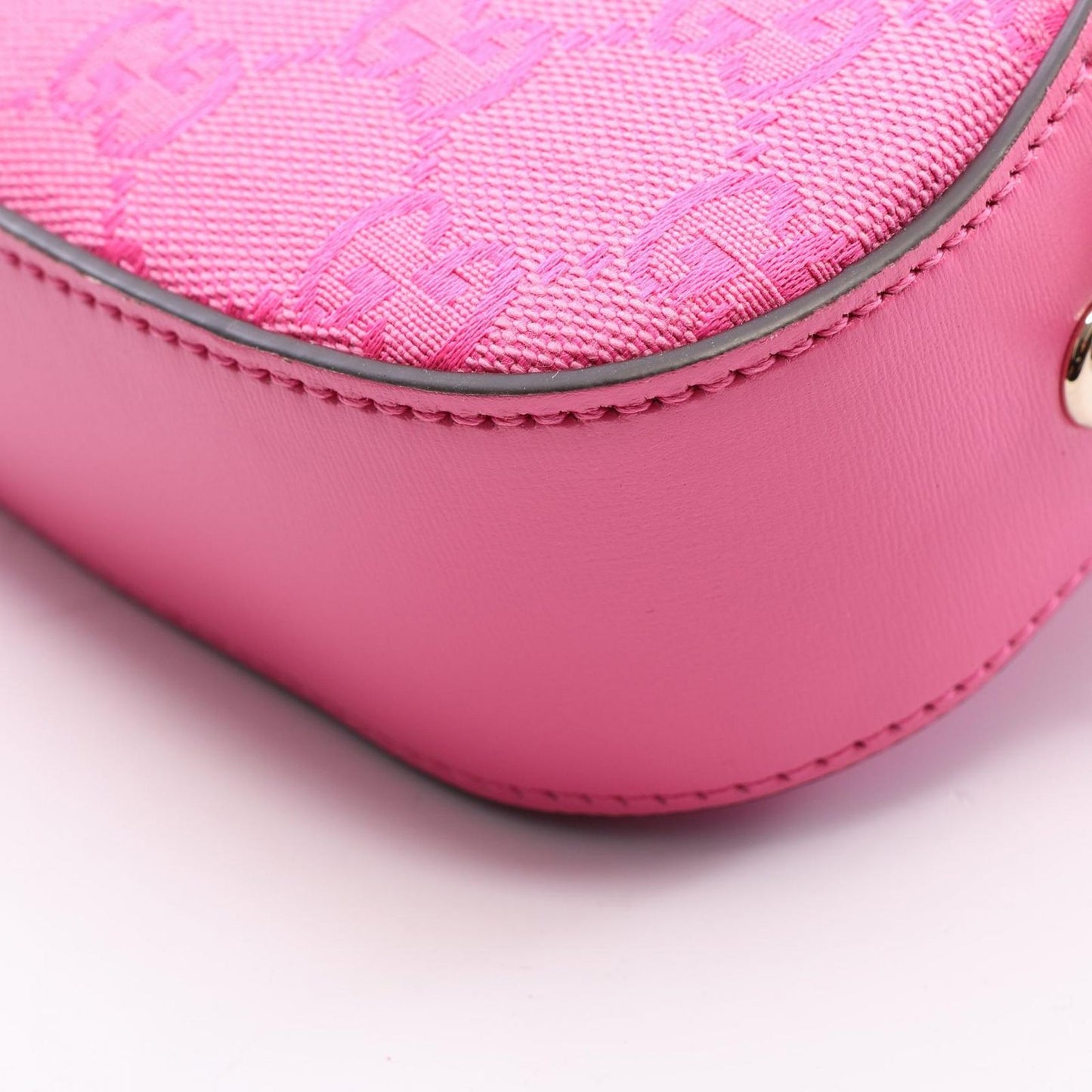 Gucci Shoulder Bag Moonside Mini GG Canvas Fuchsia Pink — view 5