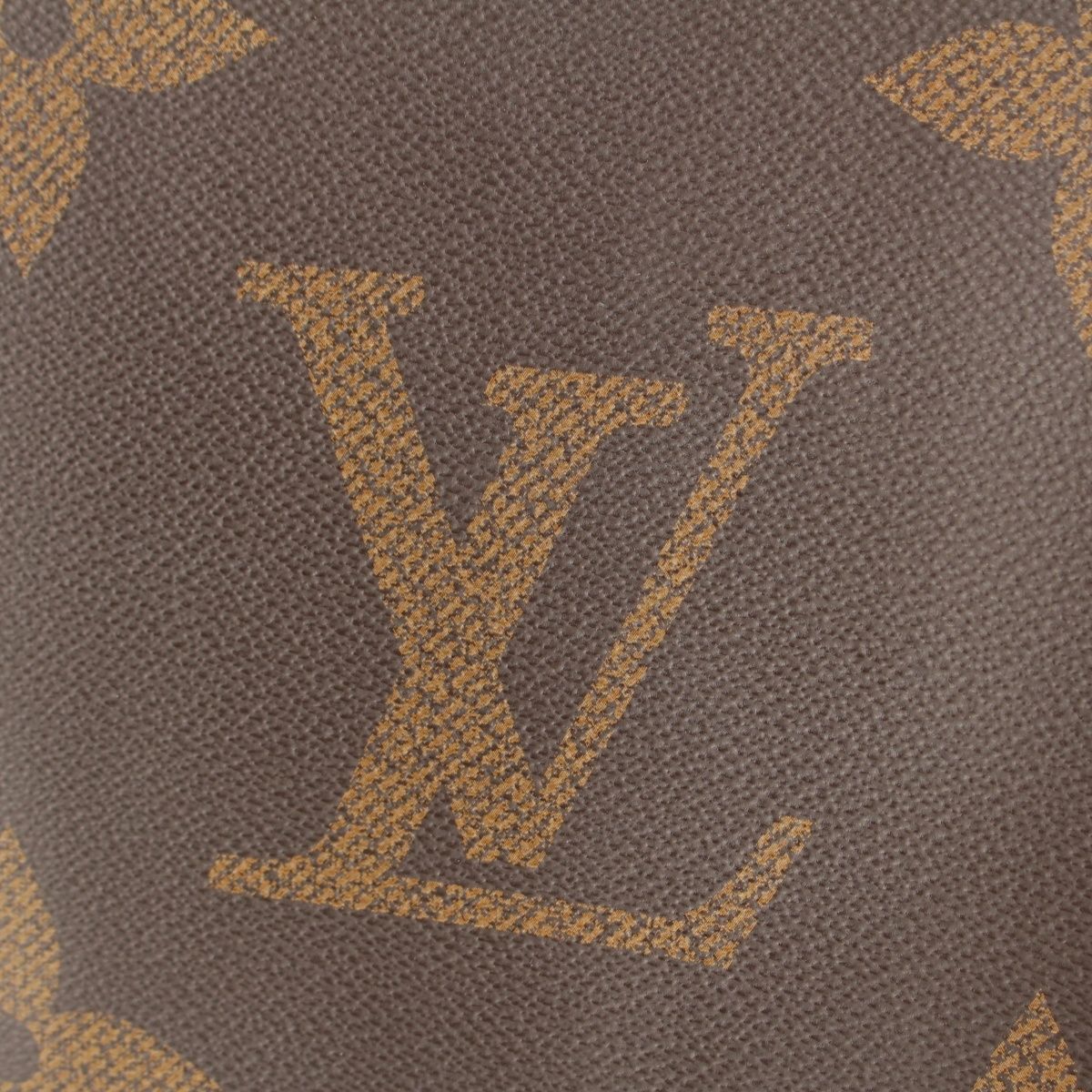 Louis Vuitton On The Go GM Monogram Reverse Giant Tote Brown — view 9