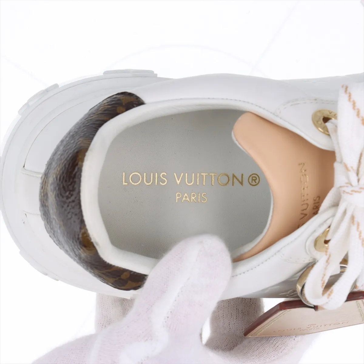 Louis Vuitton Time Out Line 36.5 Leather Sneakers Low Cut Shoes — view 9
