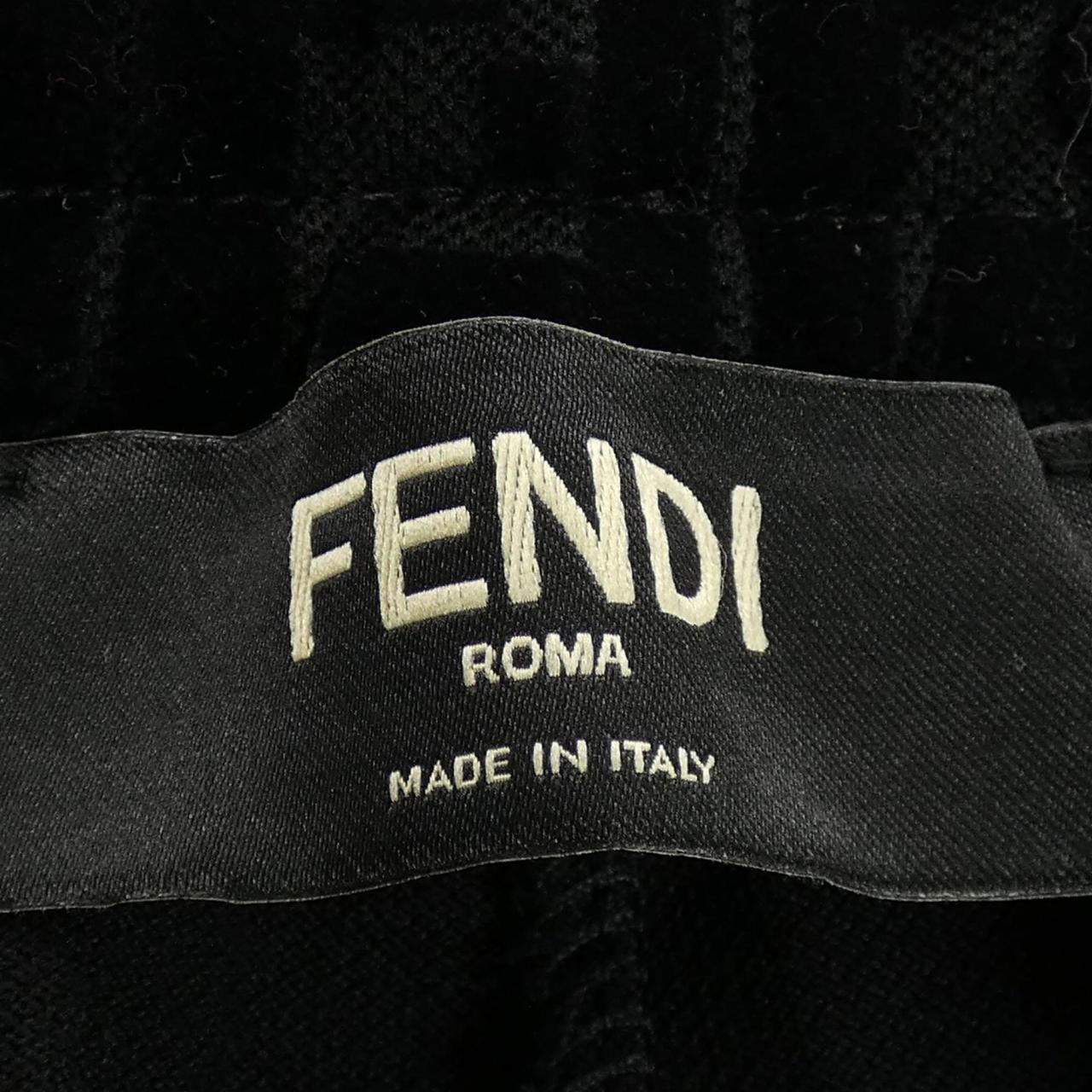 Fendi Shorts Black — view 5