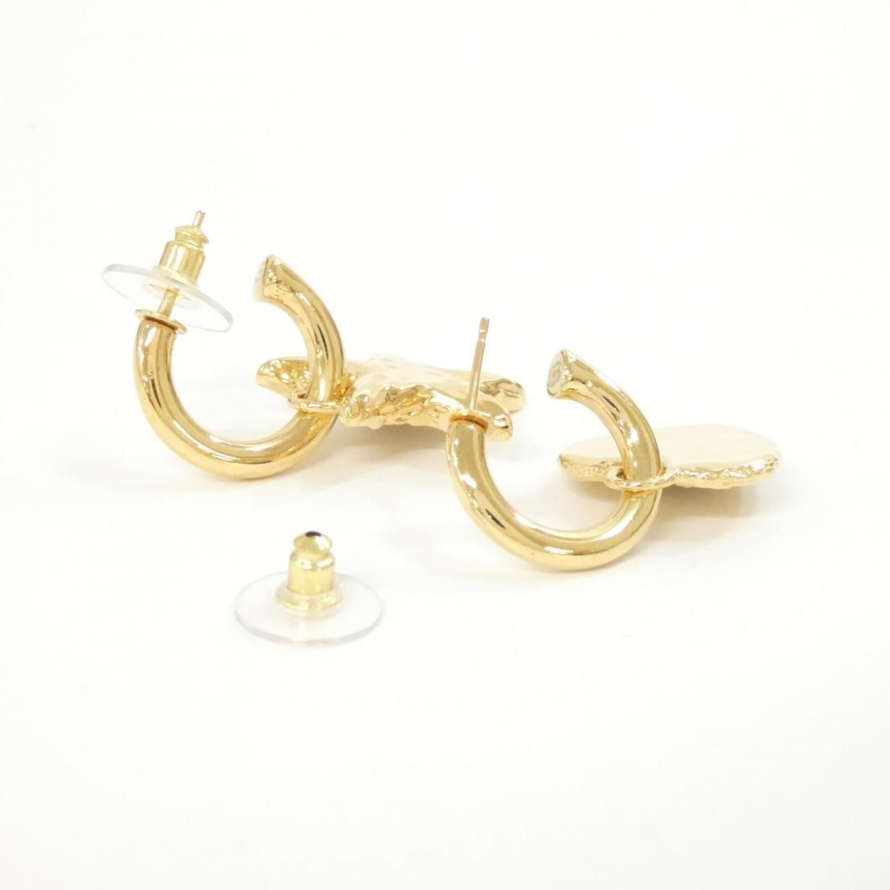 Chanel Earrings Gold — view 4