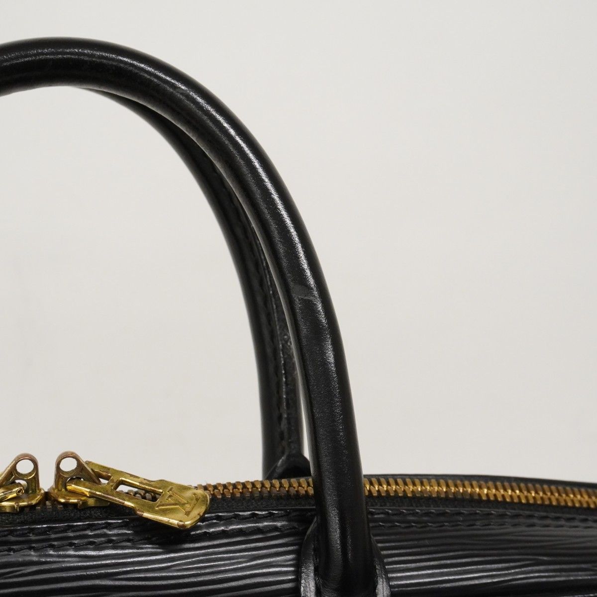 Louis Vuitton Business Bag Epi Porte Documents Voyage Noir — view 9