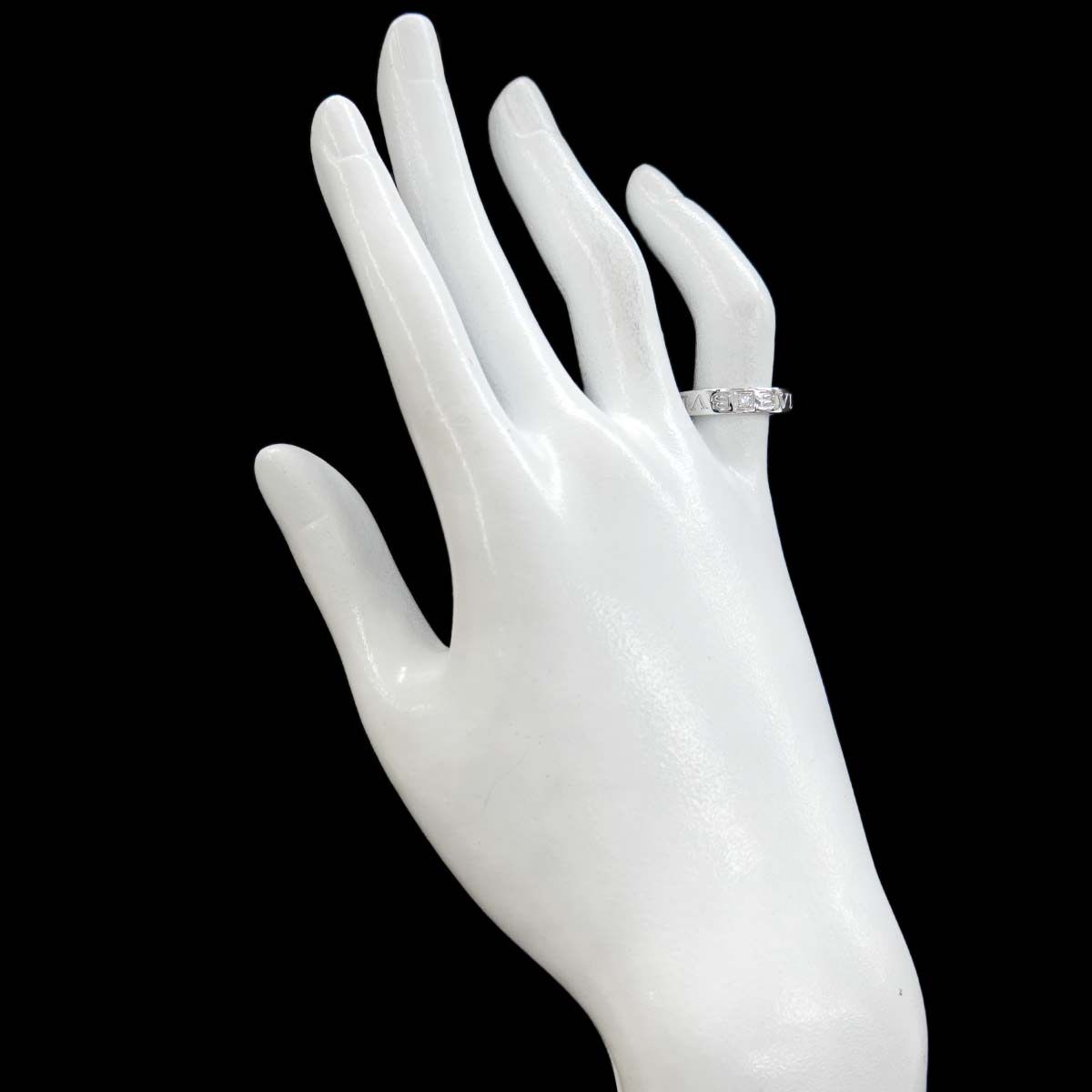 Bvlgari Essential Ring Diamond 18k WG White Gold 750 Element — view 7