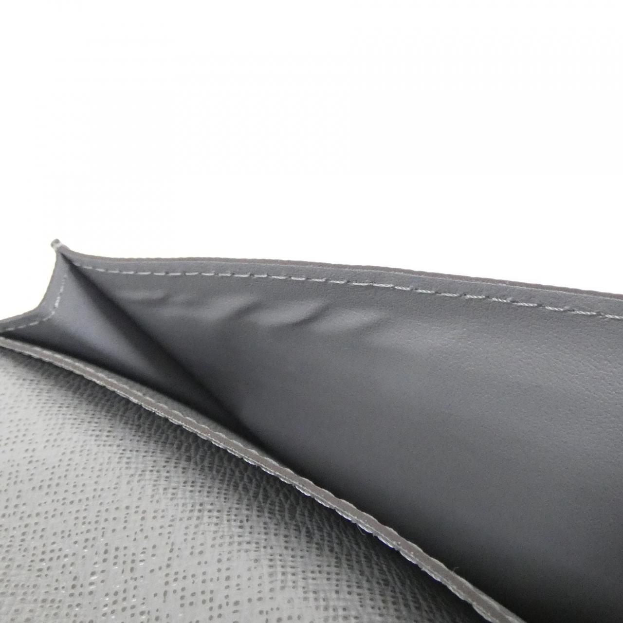 Louis Vuitton Taiga Portefeuille Long Billfold Wallet — view 8