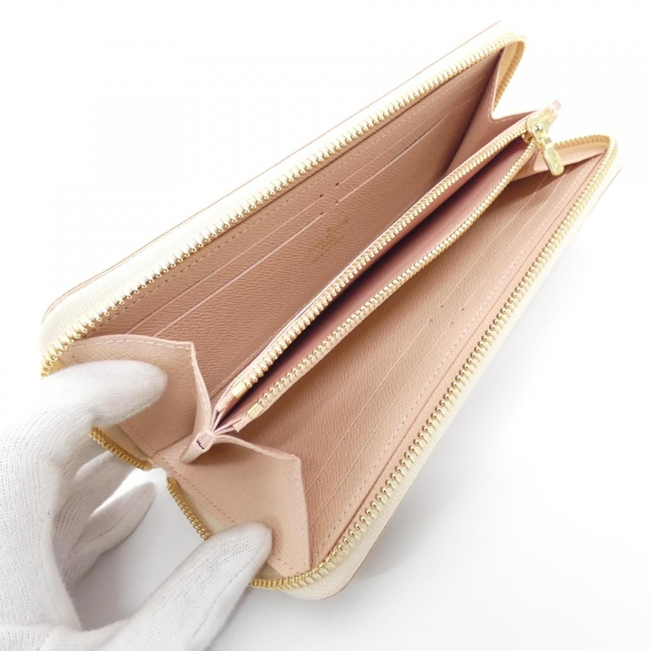 Louis Vuitton Damier Azur Portefeuille Clemence Wallet — view 7