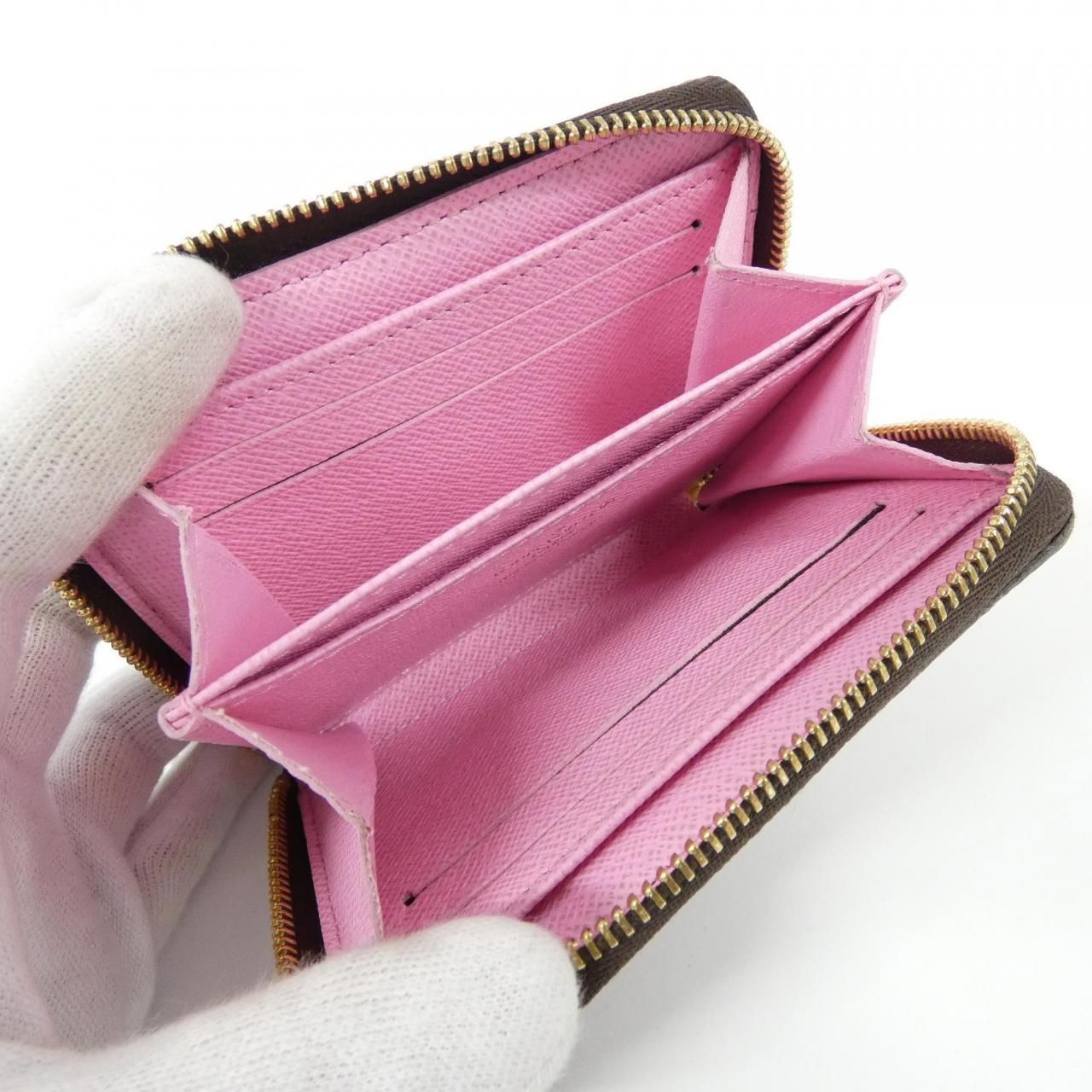 Louis Vuitton Damier Zippy Coin Purse — view 9