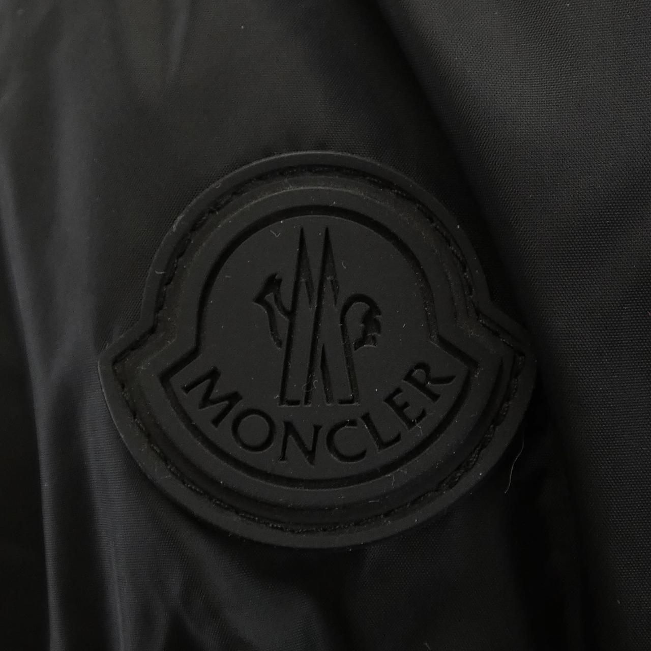 Moncler Montcla Down Jacket — view 8
