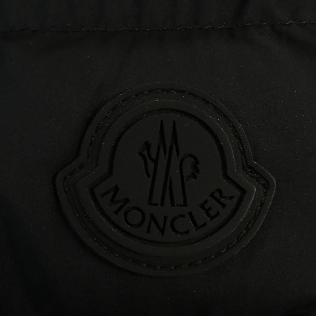 Moncler Arroux Down Jacket — view 8