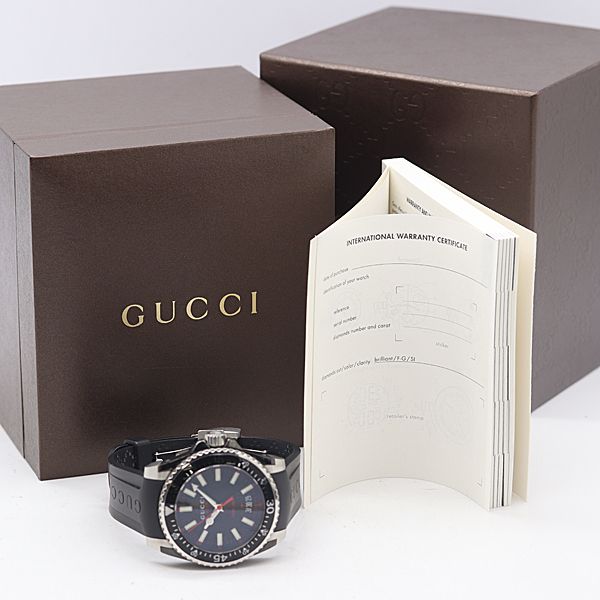 Gucci And Dive 136.3 Quartz Black Dial Watch — view 5