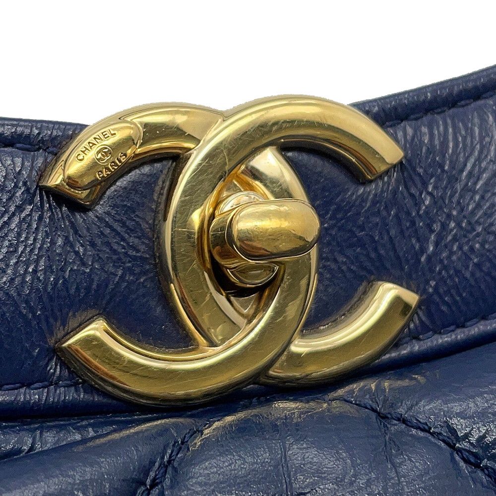 Chanel Chain Shoulder Bag 31 Quilted Large Shopping Aged Calfskin 2-Way — view 9