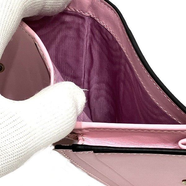Gucci GG Supreme Strawberry Mini Wallet Bifold — view 8