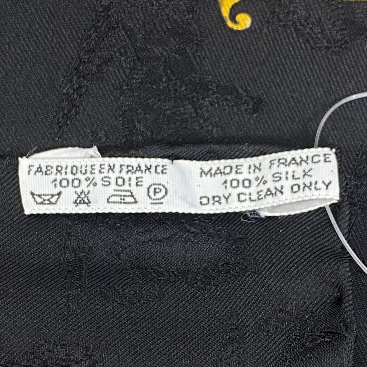 Hermes Carre 90 Scarf Silk L'instrvction Dvro Ground Pattern Black Gold — view 8