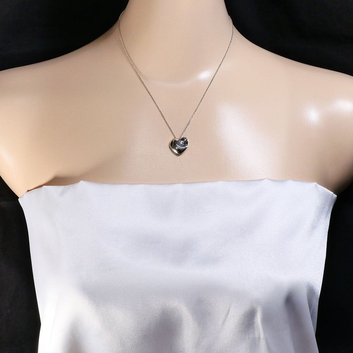 Tiffany & Co Fold Heart 925 Sterling Silver Necklace 40 — view 6