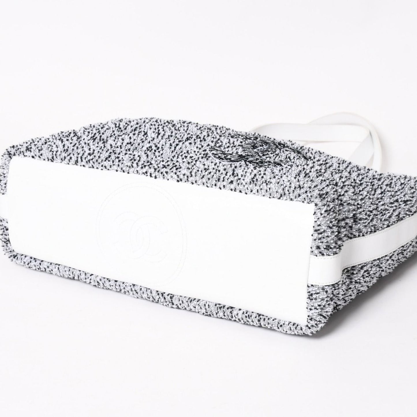 Chanel Cruise Collection Pile Beach Terry Cloth CC Logo White Gray Tote Bag — view 8