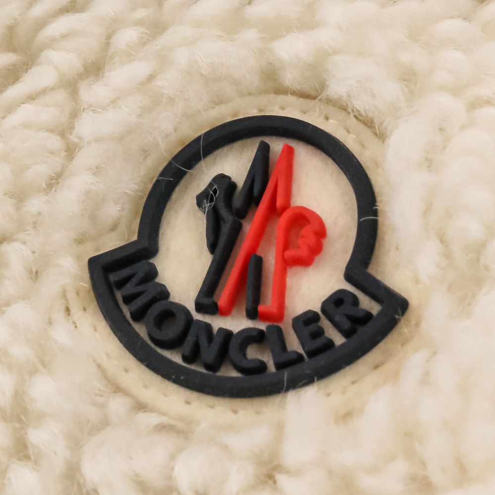 Moncler Hainardia Hooded Fleece Down Coat 00 White — view 8