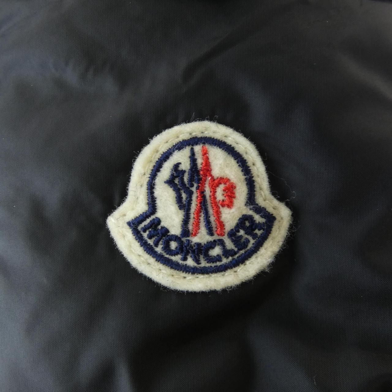 Moncler Down Jacket Black — view 8