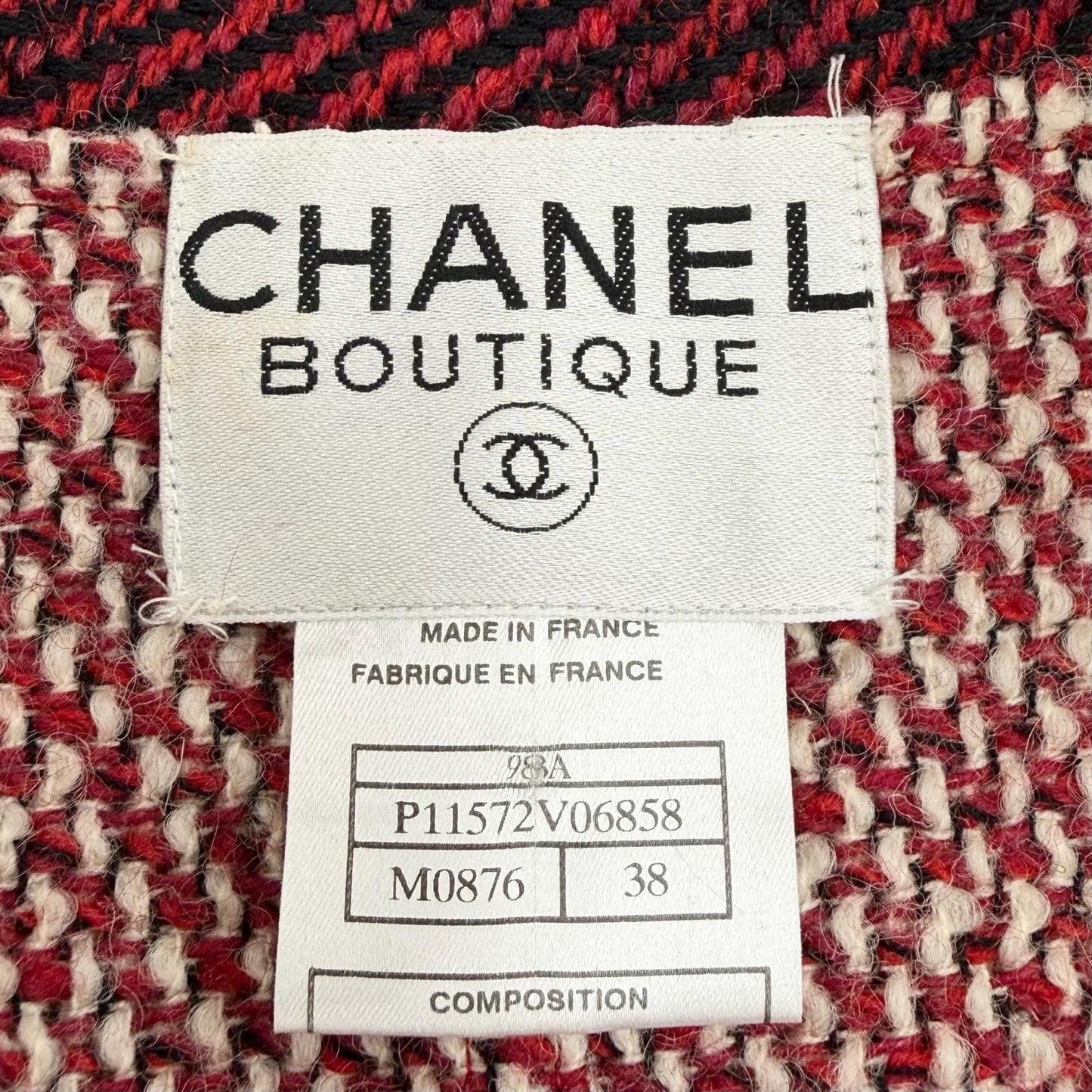 Chanel Boutique Vintage Wool Clover Button Tweed Jacket Red 38 — view 8