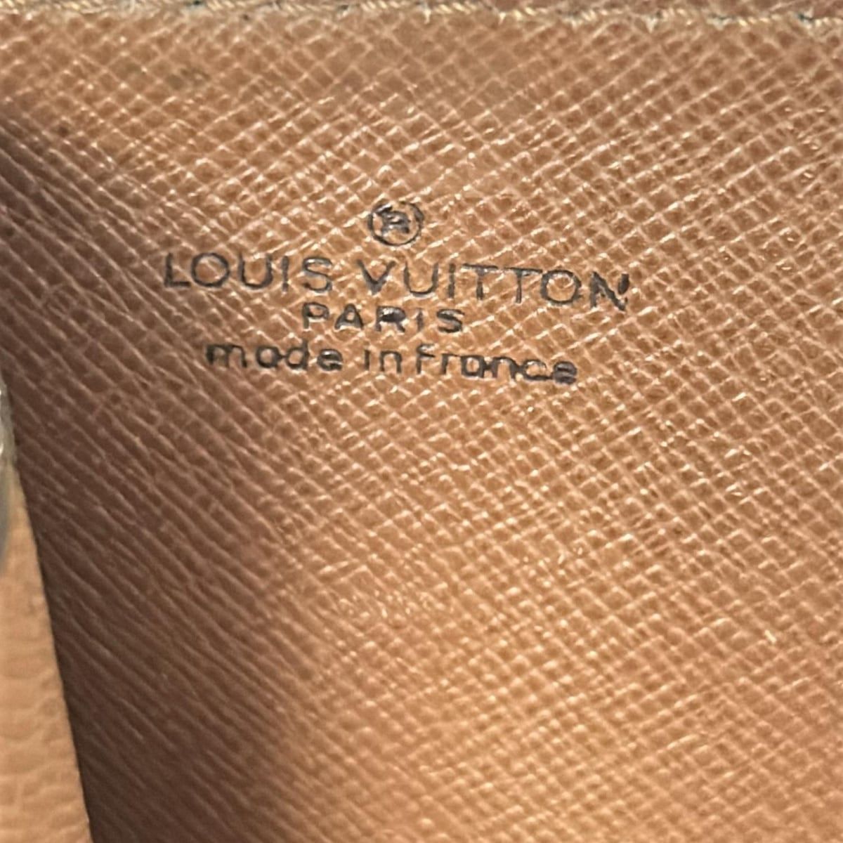 Louis Vuitton Bag Monogram Poche Document — view 8