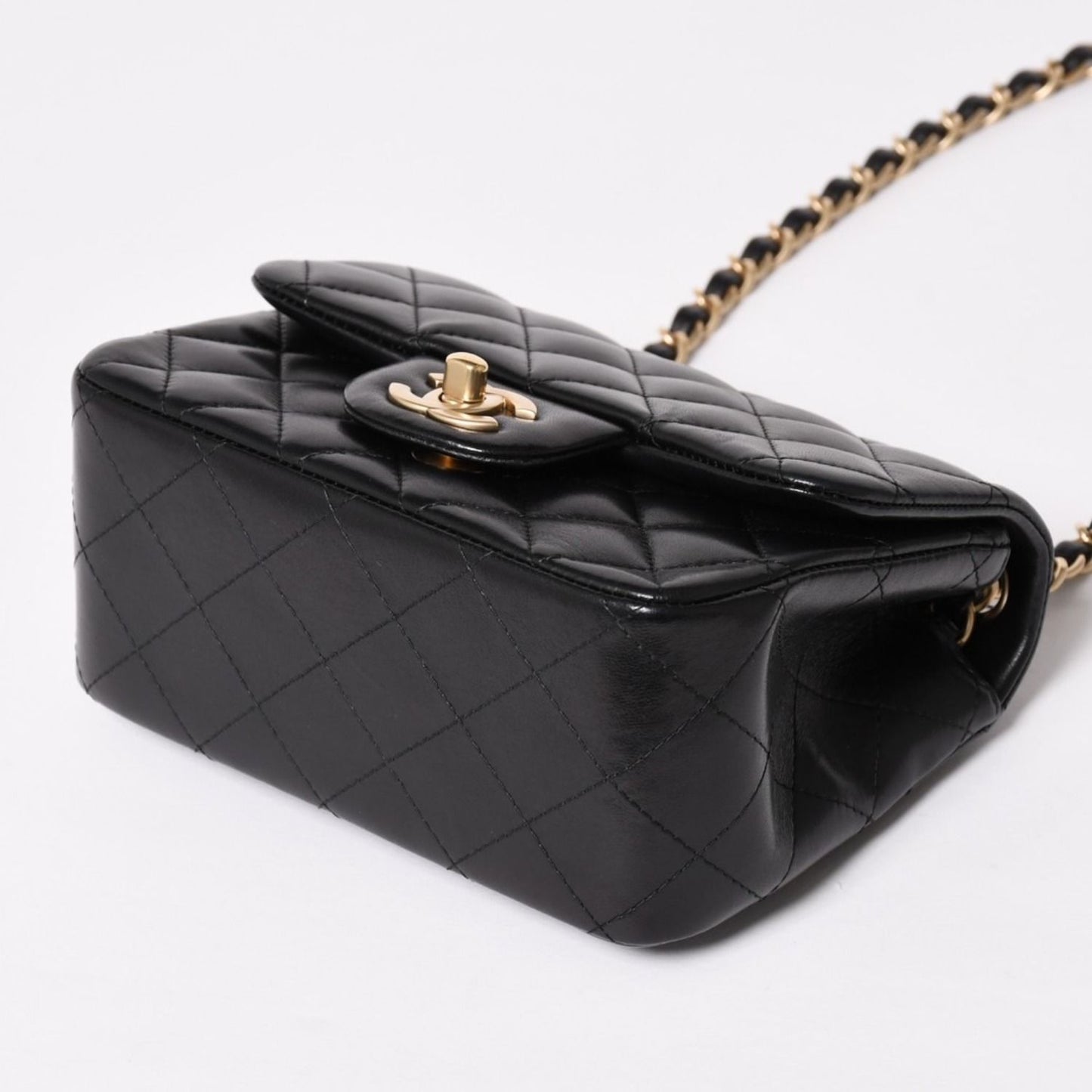 Chanel Mini Quilted 17 S Flap S Chain Shoulder Bag CC Logo Lambskin Black — view 8