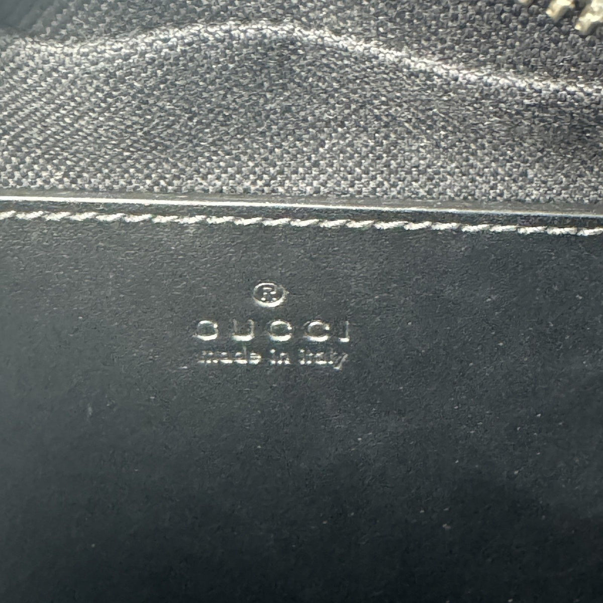 Gucci GG Marmont Shoulder Bag So Black — view 8