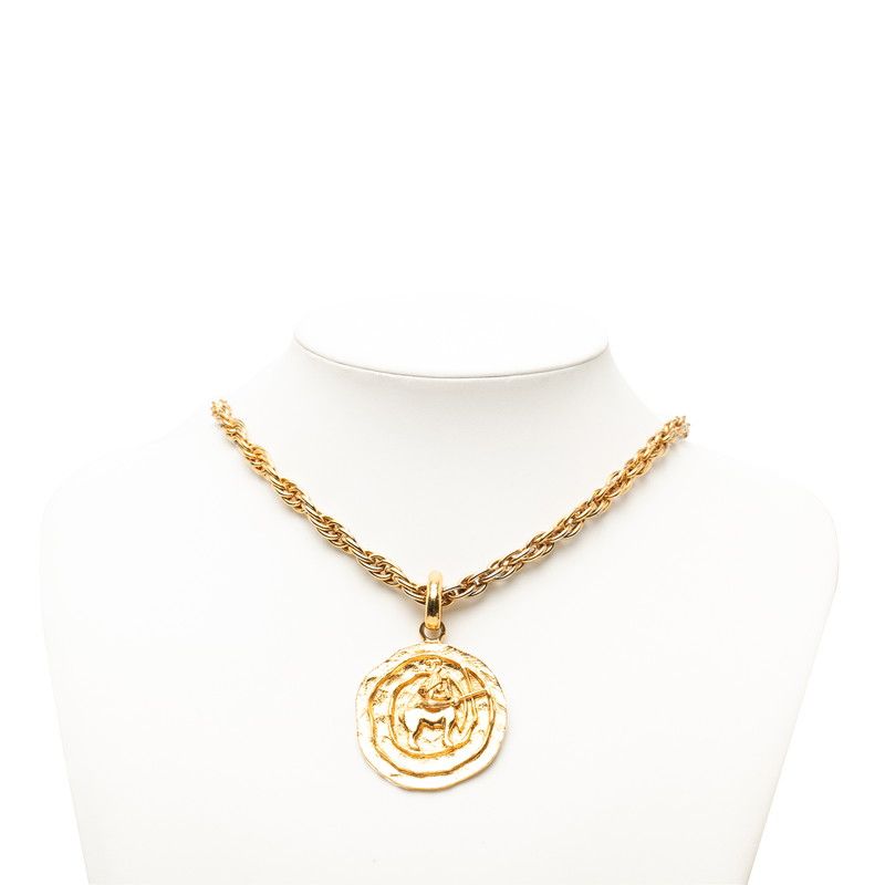 Chanel CC Logo Horse Medallion Vintage Chain Pendant Gold Plated — view 7
