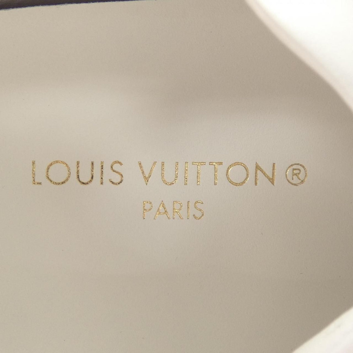 Louis Vuitton Graphical Signature Print Time Out Line Sneakers — view 6