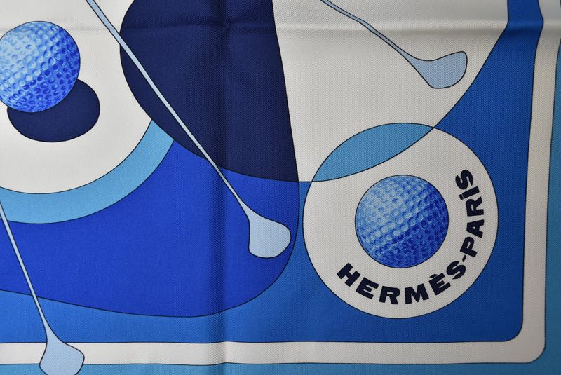 Hermes Carre 90 Scarf Swing Golf Club Vintage White Blue — view 6
