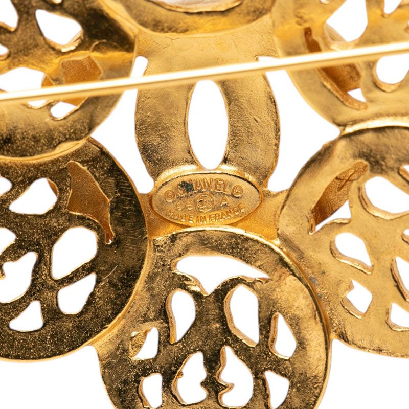 Chanel 95A CC Logo Flower Motif Vintage Brooch 95 Gold Plated — view 3
