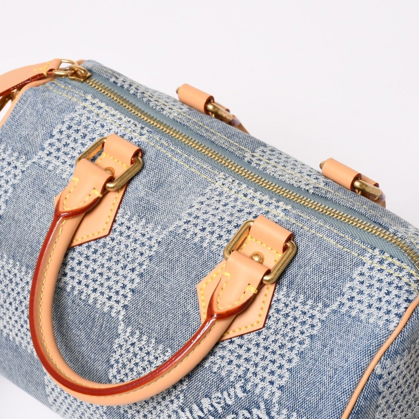 Louis Vuitton Speedy Bandouliere 25 Damier Denim Gold Handbag — view 8