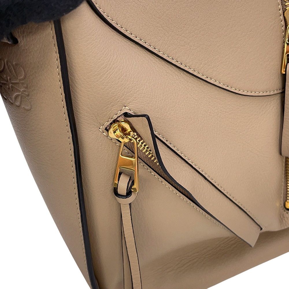 Loewe Shoulder Bag Hammock Small Leather 2-Way — view 8