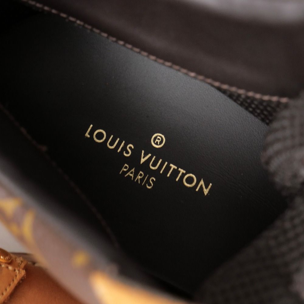 Louis Vuitton Oberkampf Line Boots Monogram Nubuck Ankle 7 — view 8