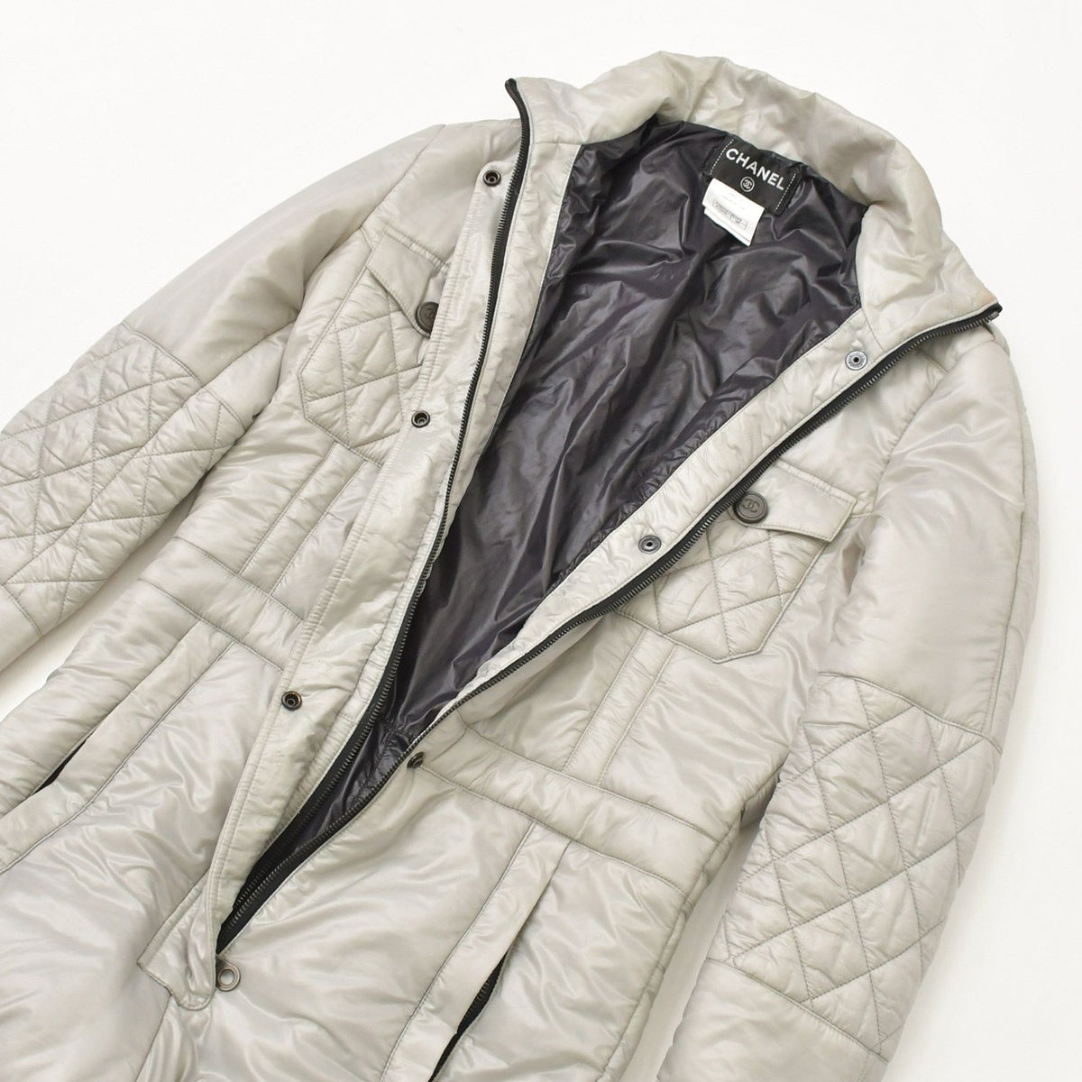 Chanel Quilted Ski Suit Snowboard Jumpsuit CC Logo Diamond Quilt 46 — view 8