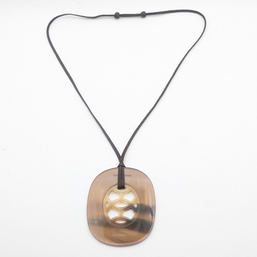 Hermes Rift GM Buffalo Horn Necklace Brown Pink — view 7