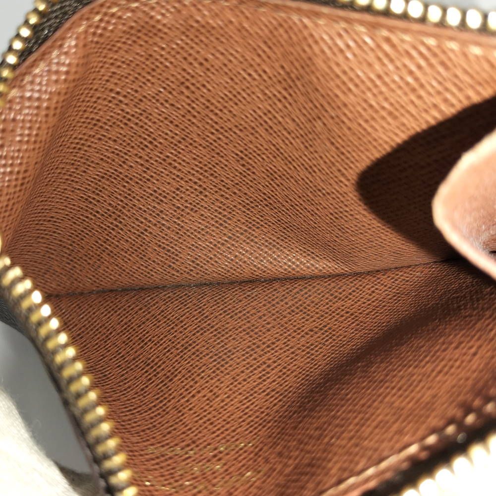 Louis Vuitton Card Holder Romy Case Monogram Alma Nyack — view 7