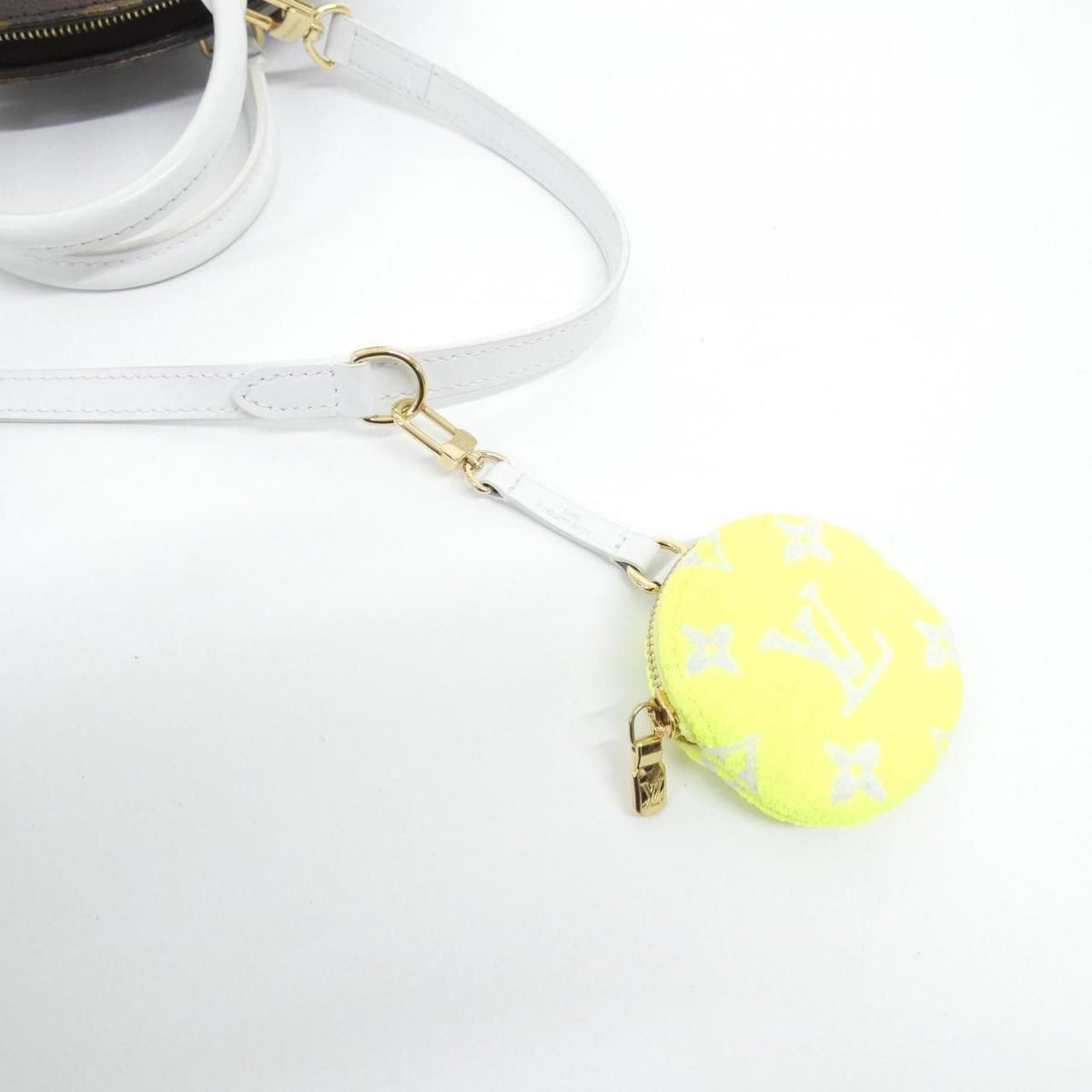 Louis Vuitton Monogram Ellipse BB — view 8