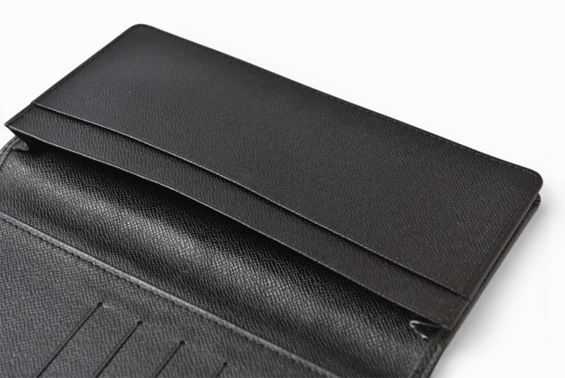 Louis Vuitton Wallet — view 8