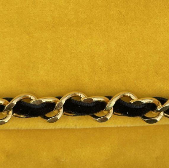 Chanel Skirt Coco Button Gold Velour Chain Yellow — view 7