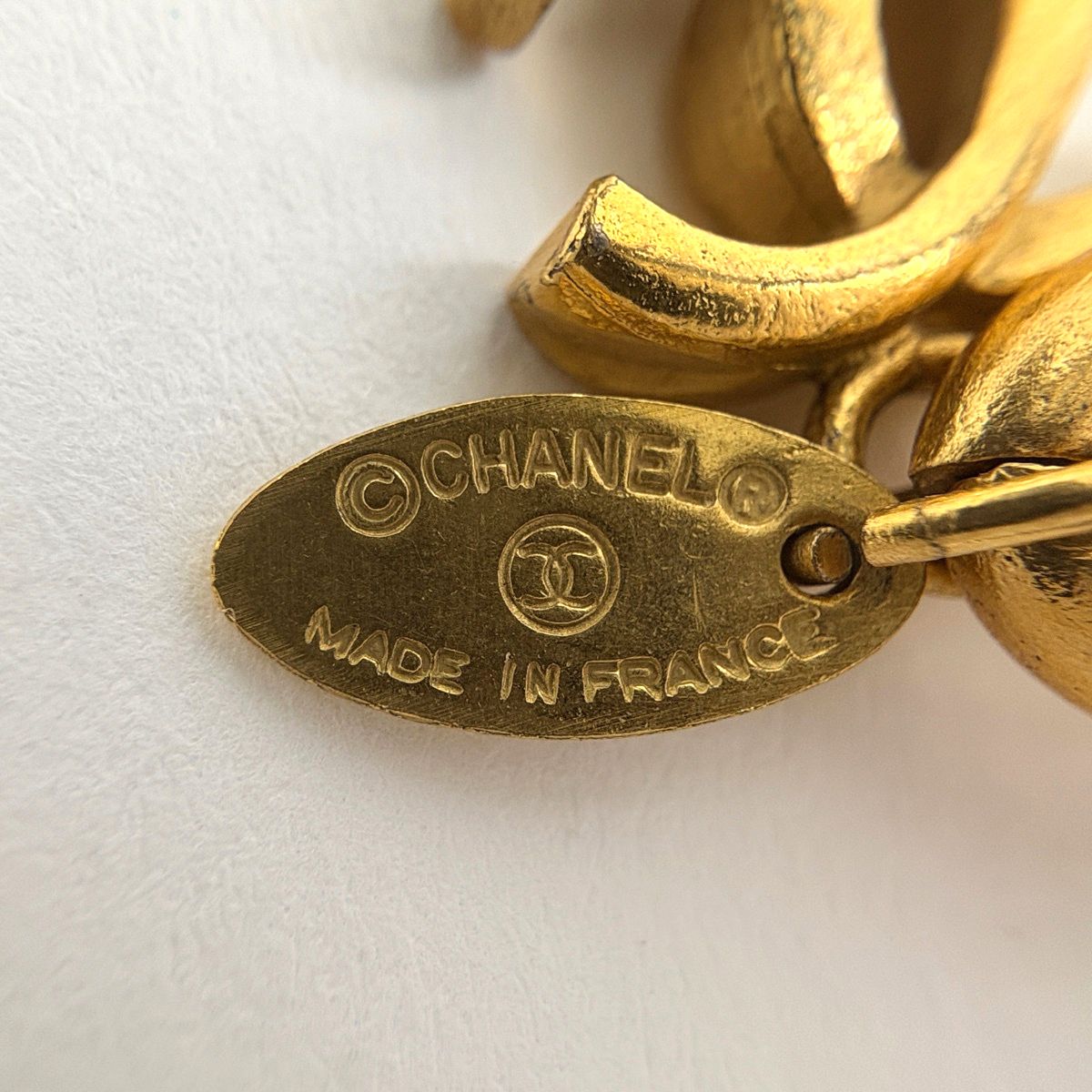 Chanel CC Logo Chain Belt Triple Strand Gold Plated — view 5