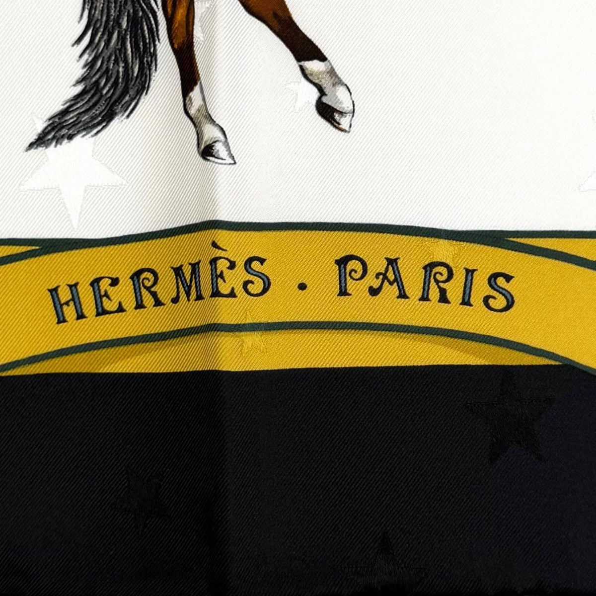 Hermes Carre 90 En Piste On Stage 100% Silk Scarf White Black — view 8