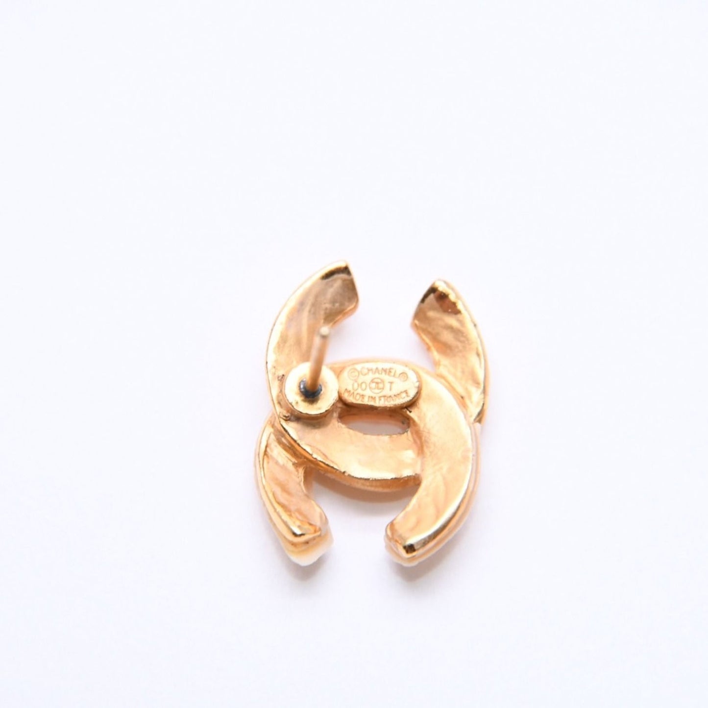 Chanel Earrings CC Logo 00 Gold Ivory Bicolor Metal — view 8