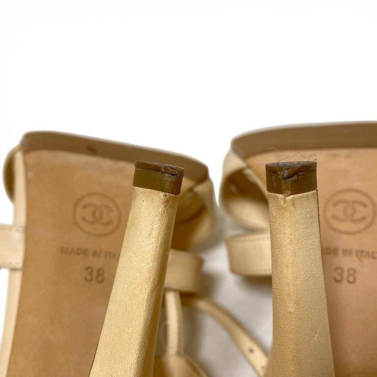 Chanel Sandals Beige CC Logo Leather 38 — view 8