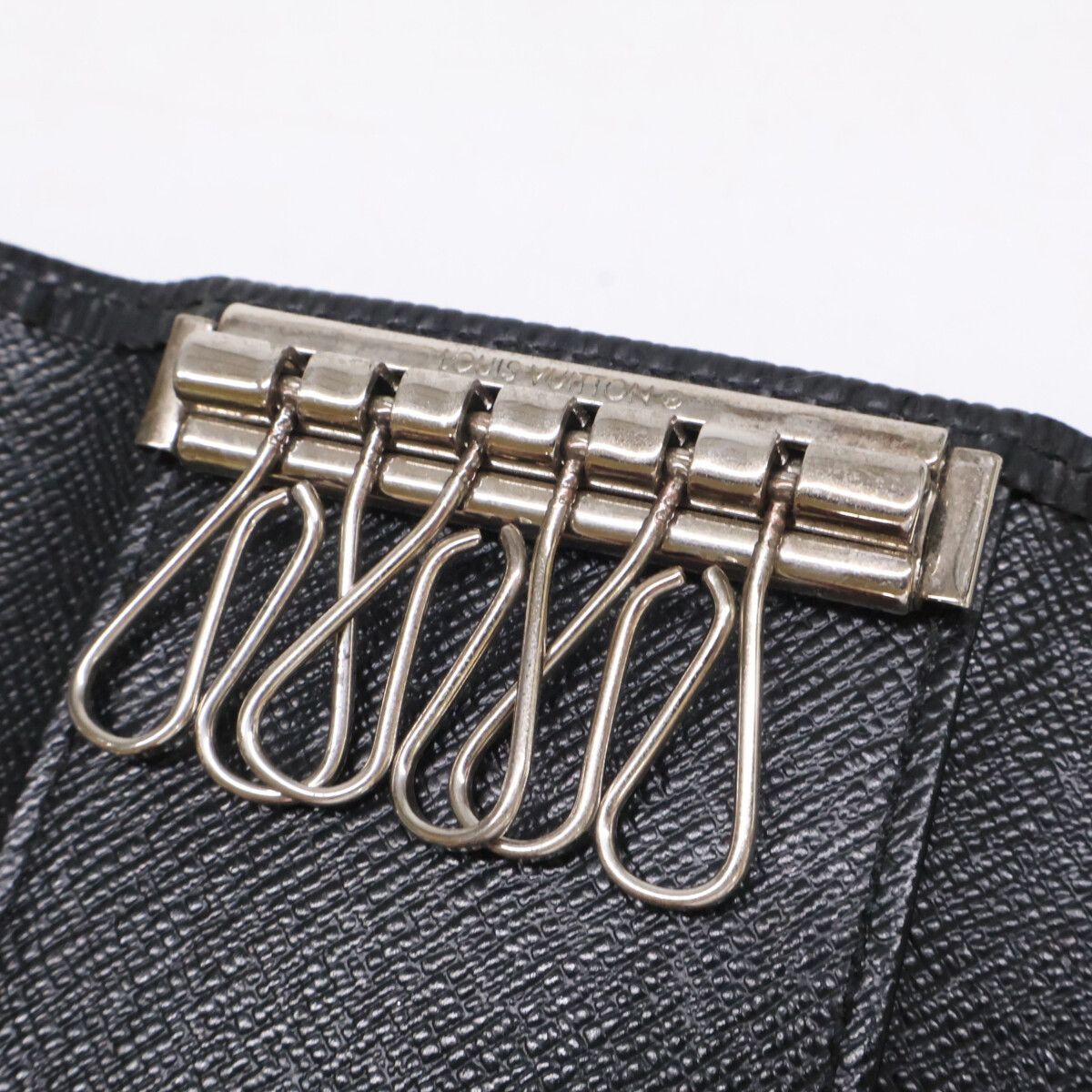 Louis Vuitton Multicles Epi 6 Rows Key Holder — view 8