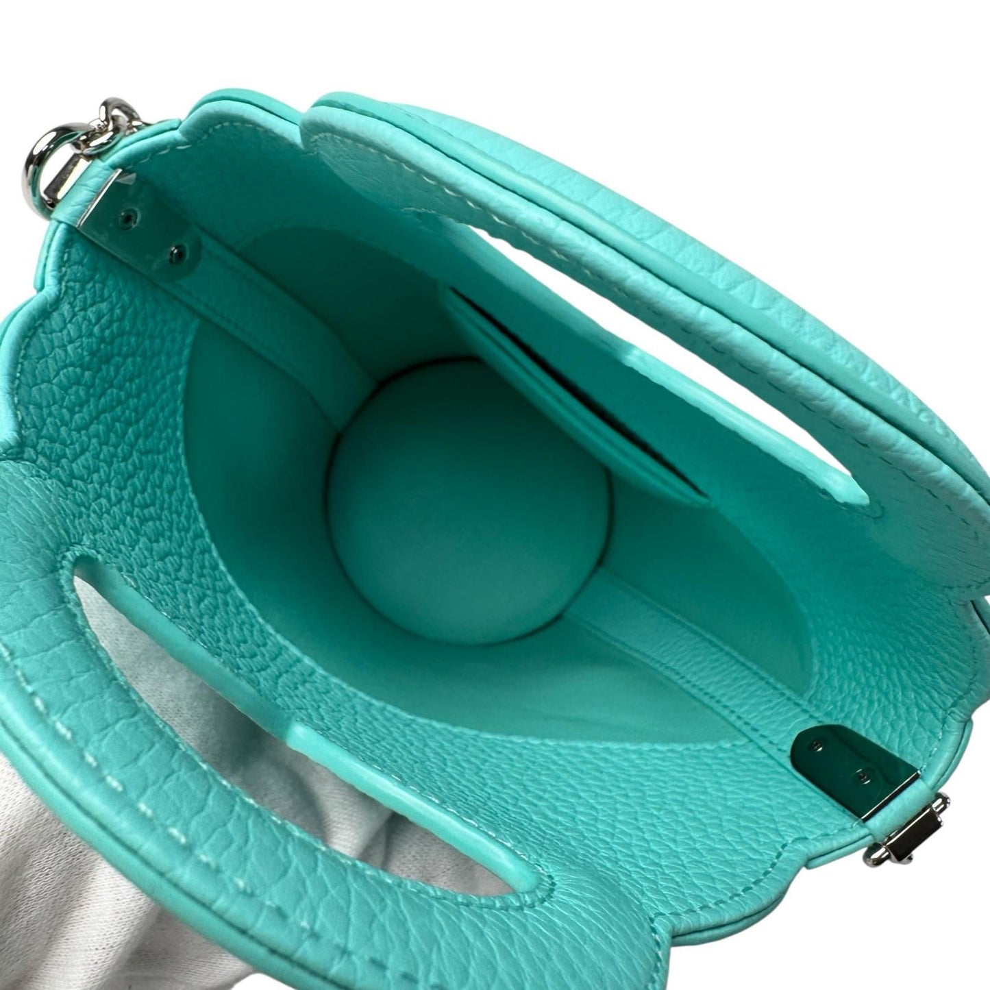 Tiffany & Co Return to Tiffany Heart 2-Way Shoulder Bag — view 8