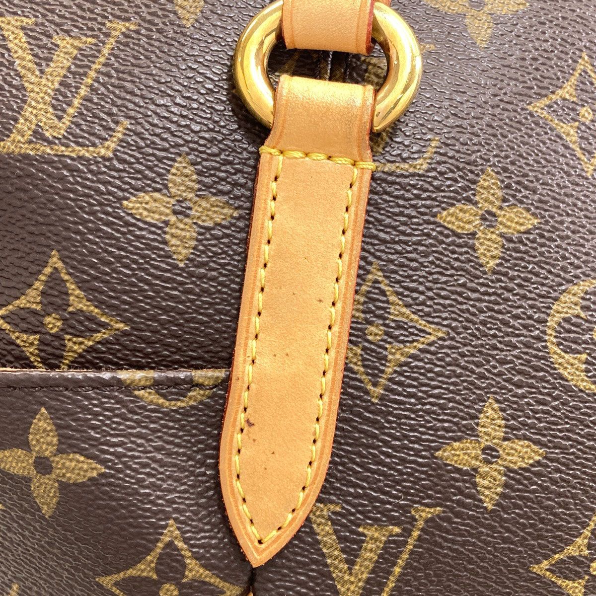 Louis Vuitton Totally MM Tote Bag Monogram Canvas — view 8
