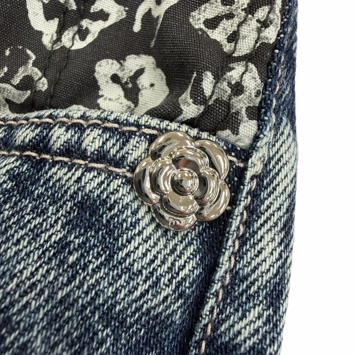 Chanel Cotton CC Logo Camellia Print Washed Wide Denim Pants 36 — view 8