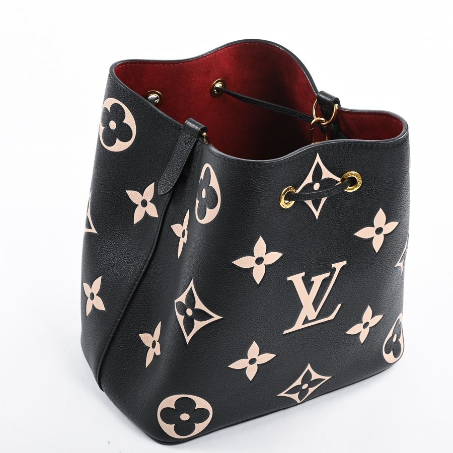 Louis Vuitton Handbag Neo Noe MM — view 8