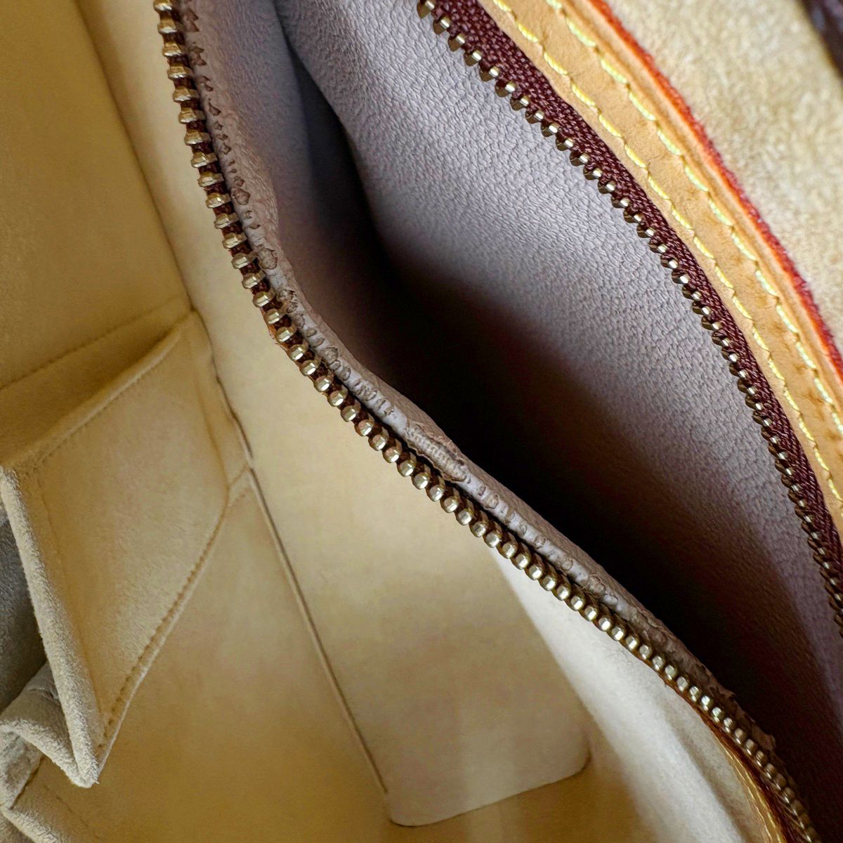 Louis Vuitton Shoulder Bag Tote Monogram Brown — view 8