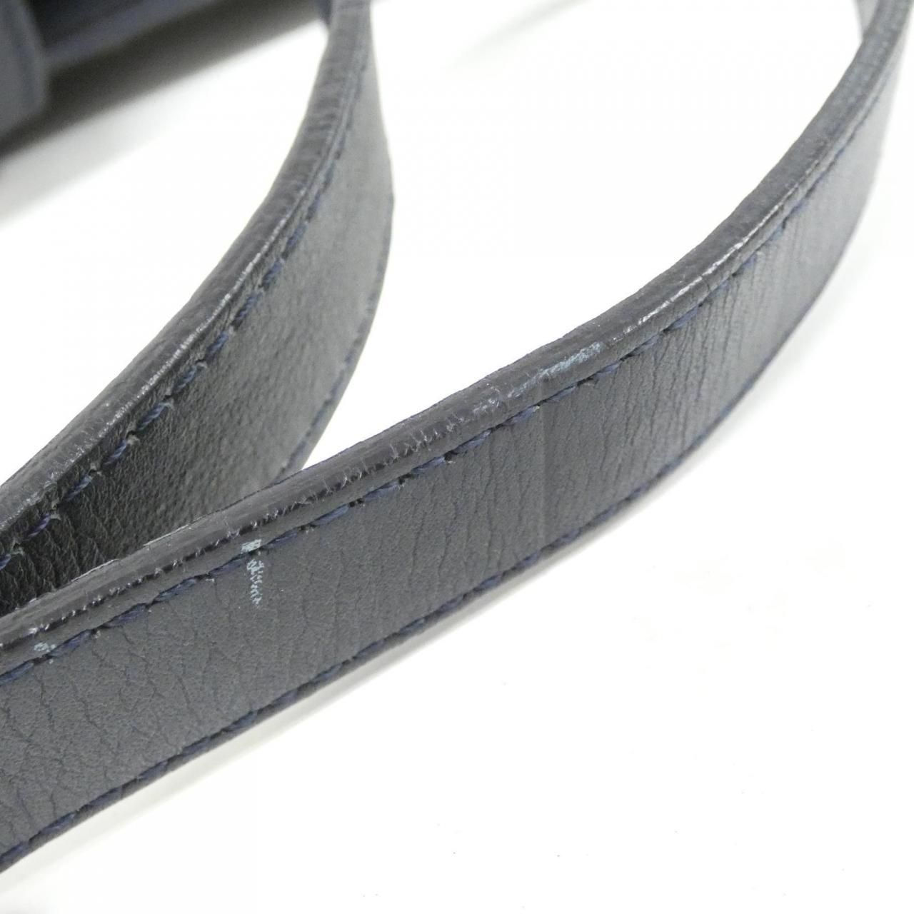 Dior Vintage Shoulder Bag — view 8
