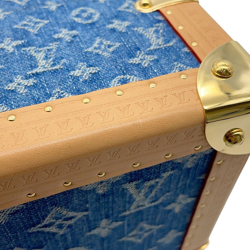 Louis Vuitton Box Monogram Coffret Tresor 24 Case Handbag — view 8